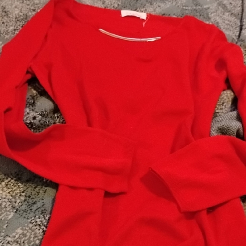 Calvin Klein Red Bishop Long Sleeve Soft Lovely Shirt Gold Bar Top